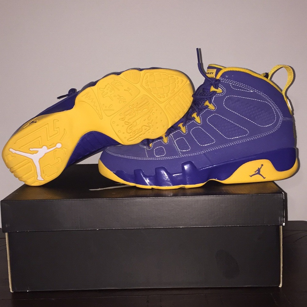 Jordan 9 “Calvin Bailey” size 9.5